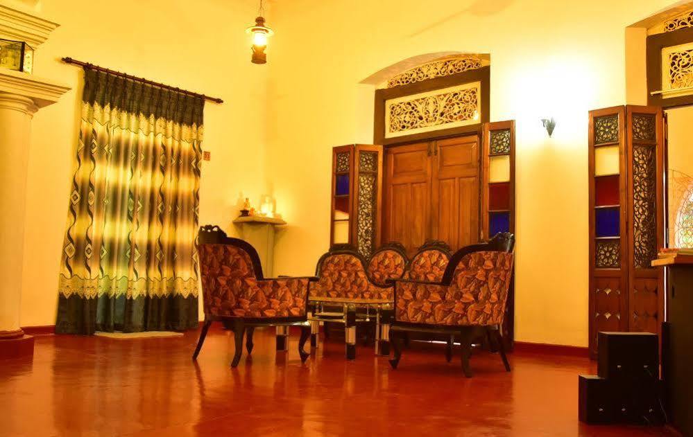 Walawwa Dutch House Ja-Ela Exterior foto